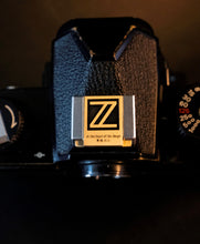 Load image into Gallery viewer, Bronze  Z Hot Shoe Cover
