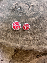 Load image into Gallery viewer, Silver Red Fuji Soft Release Button
